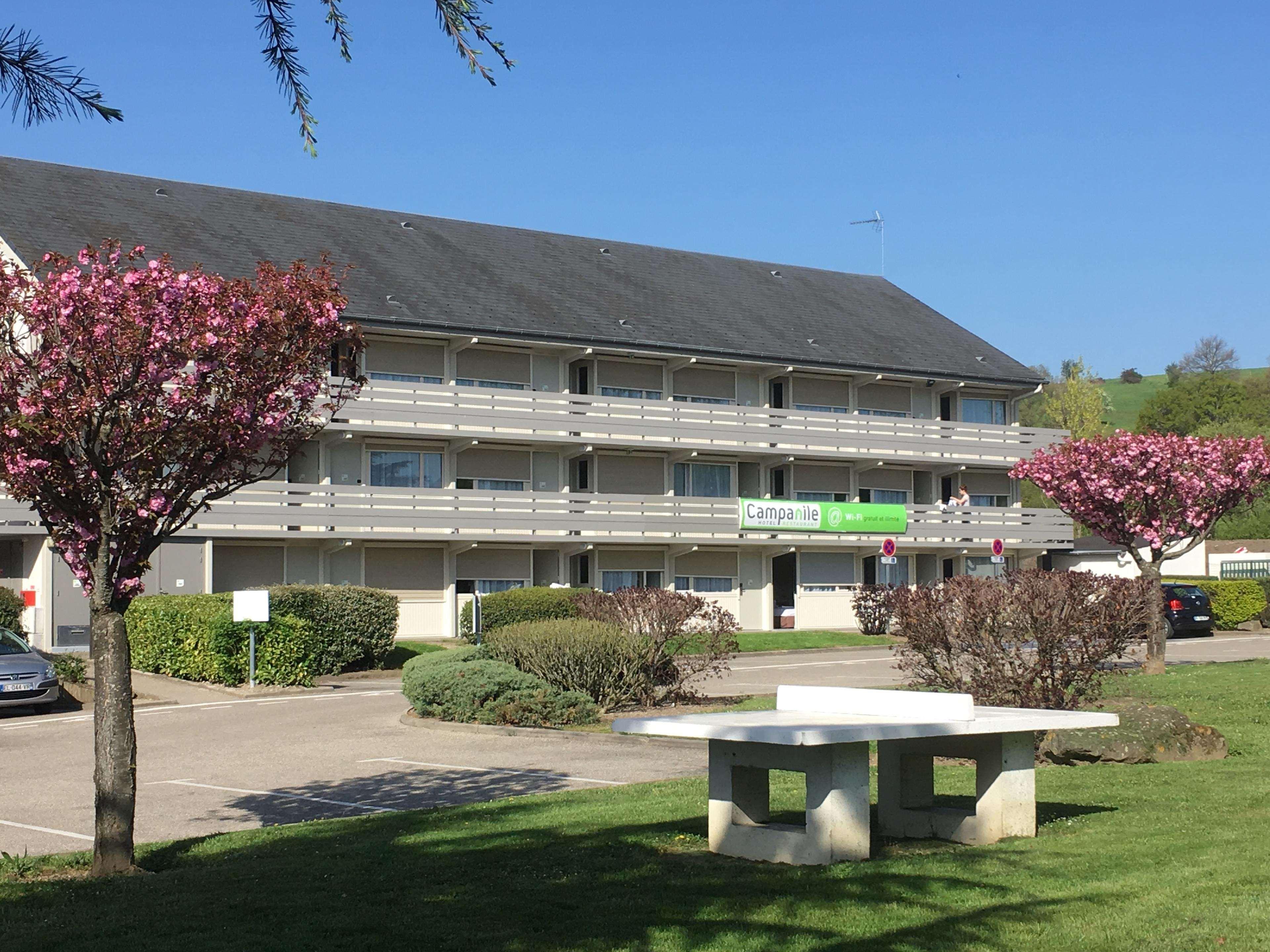 Campanile Saint-Etienne Est- Saint-Chamond Otel Dış mekan fotoğraf